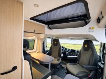 Furgonato Sunlight CLIFF 540 RT ADVENTURE EDITION - TETTO A SOFFIETTO - PACK FERRIGATO 4 posti nuovo image preview