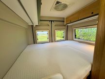 Furgonato Sunlight Cliff 600 Entry - letto trasversale 4 posti usato image preview