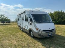 Motorhome Buerstner AVIANO I 684  4 posti usato image preview
