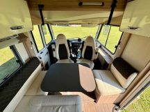 Motorhome Buerstner Lyseo I 727 G - Letti gemelli / Garage 5 posti usato image preview