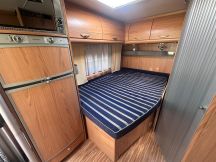Motorhome Buerstner AVIANO I 684  4 posti usato image preview