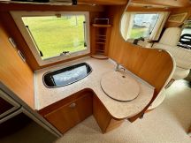 Semintegrale Laika ECOVIP 1 CLASSIC PATENTE C 5 posti usato image preview