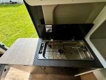 Furgonato Sunlight Cliff 600 Entry - letto trasversale 4 posti usato image preview