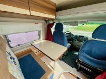 Furgonato Weinsberg CaraBus 600 4 posti usato image preview