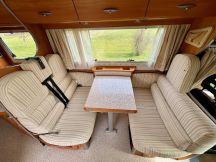 Semintegrale Laika ECOVIP 1 CLASSIC PATENTE C 5 posti usato image preview