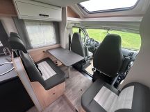 Semintegrale Sunlight T 66 S - Adventure Edition - 6 posti letto e 5 viaggio - Versione Ferrigato  5 posti nuovo image preview