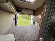 Furgonato Malibù By Carthago Compact 540 DB - Letto trasversale  4 posti usato image preview