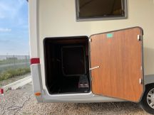 Semintegrale ELNAGH PRINCE 530 L LETTI GEMELLI GARAGE usato image preview