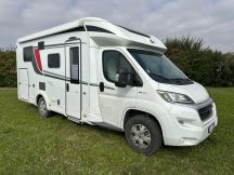 Semintegrale Buerstner LYSEO TIME T 690 G - Letti gemelli - bascluante 4 posti usato image preview