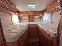 Semintegrale Hymer Exsis T 588 - Letti gemelli, garage 4 posti usato image preview