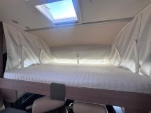 Motorhome Buerstner IXEO I 690 G - LETTI GEMELLI, GARAGE 4 posti usato image preview