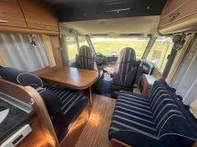Motorhome Buerstner AVIANO I 684  4 posti usato image preview