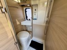 Furgonato Ci Kyros Duo XL / Evo Limited / letto basculante  4 posti usato image preview