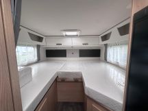 Semintegrale Sunlight T 66 S - Adventure Edition - 6 posti letto e 5 viaggio - Versione Ferrigato  5 posti nuovo image preview